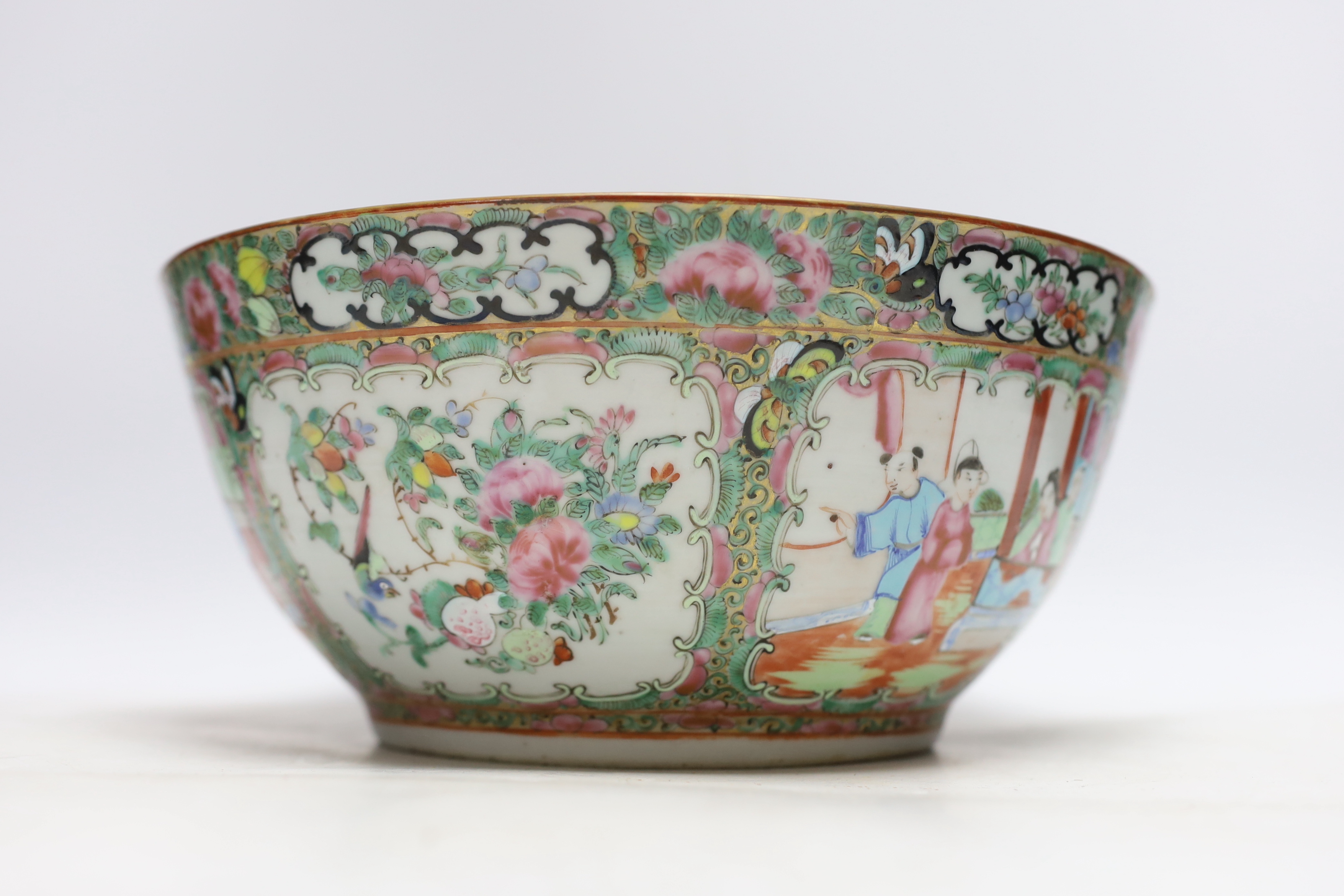 A large late 19th century Chinese famille rose bowl, 29cm in diameter